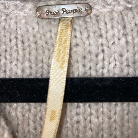 Free People Chunky Cardigan - Picture 7 of 8